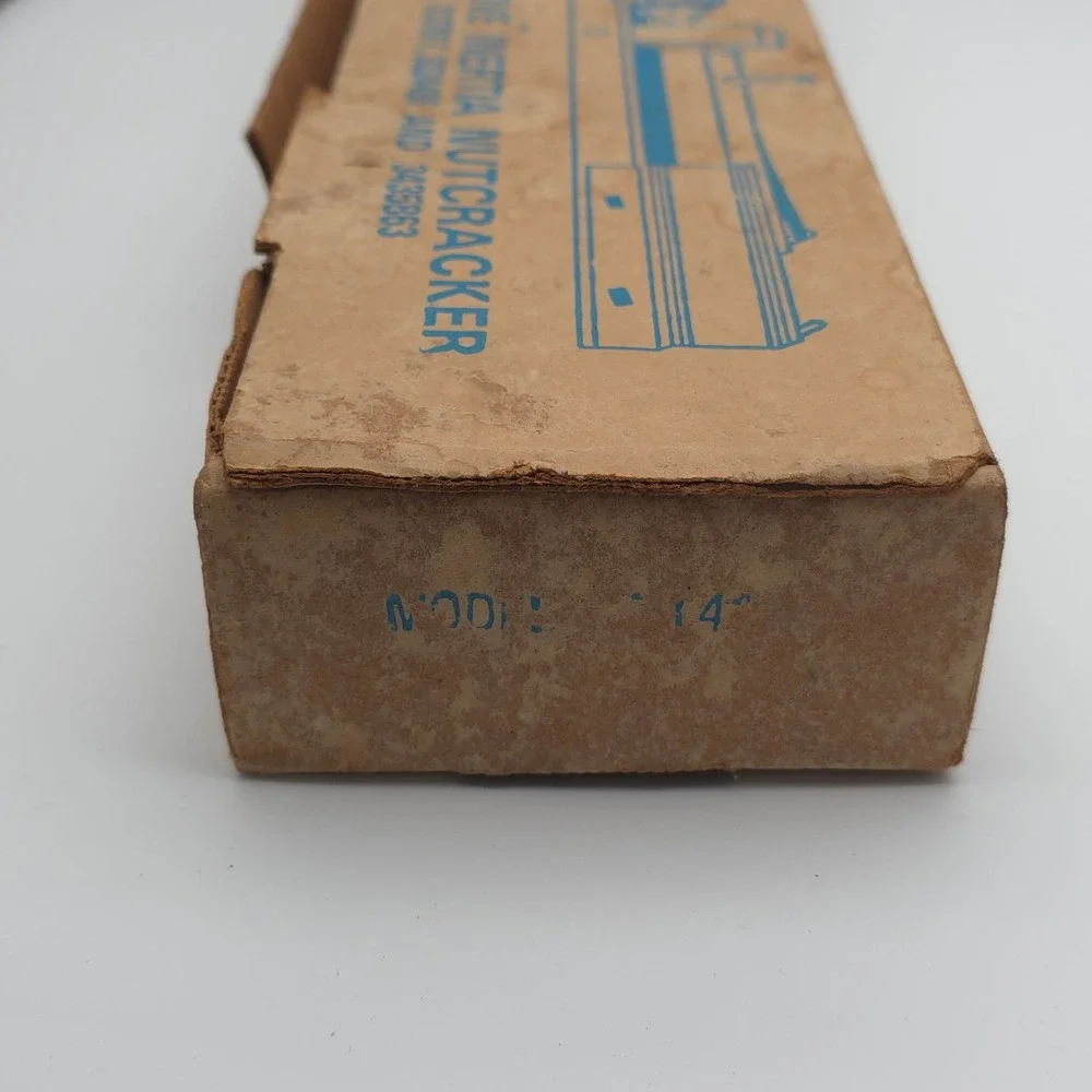Texas Native Inertia Nutcracker R.P. Industries Wood Vintage Model 7141 USA Tool